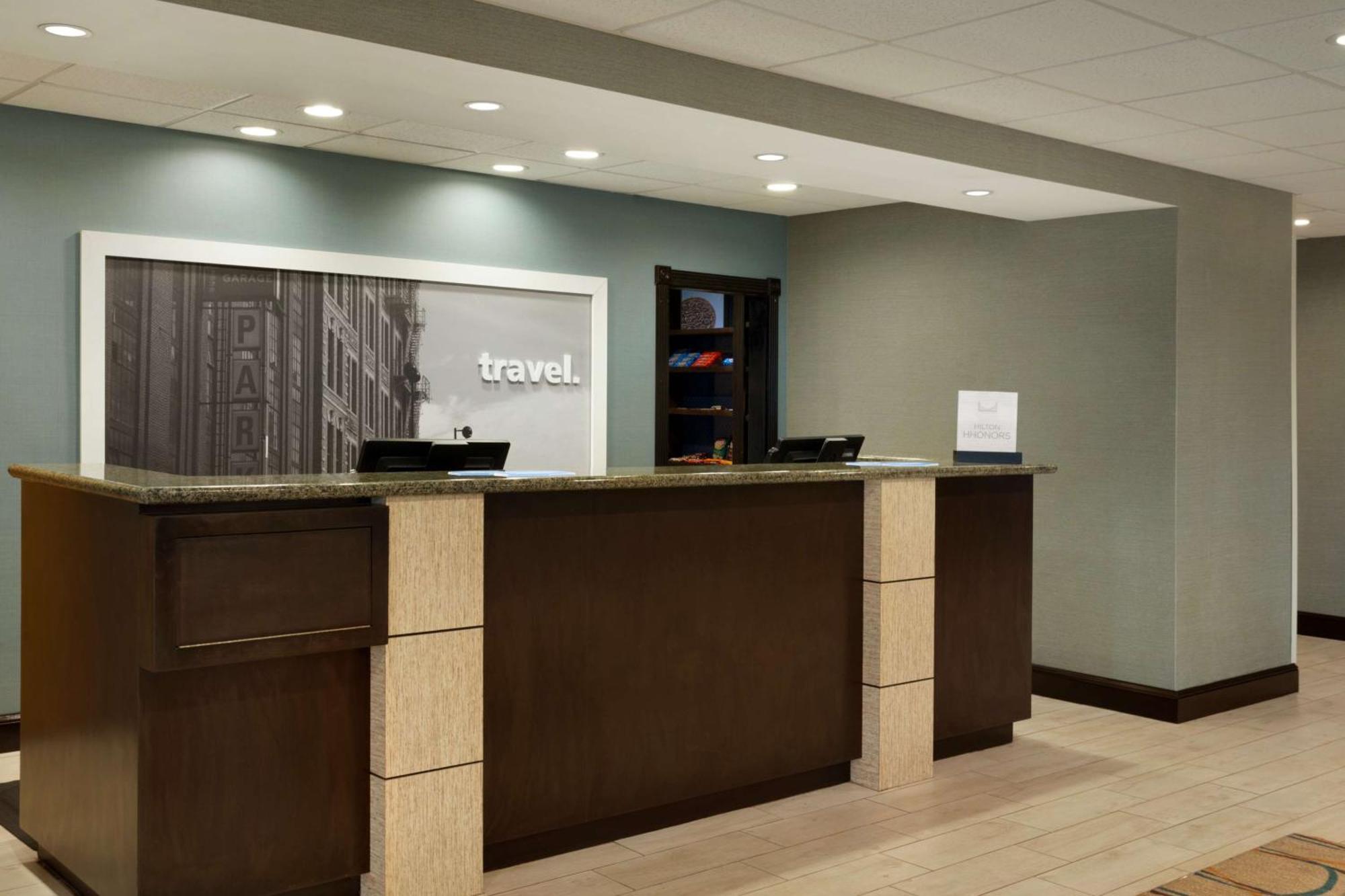 Hampton Inn & Suites Birmingham Airport Area Irondale Eksteriør billede