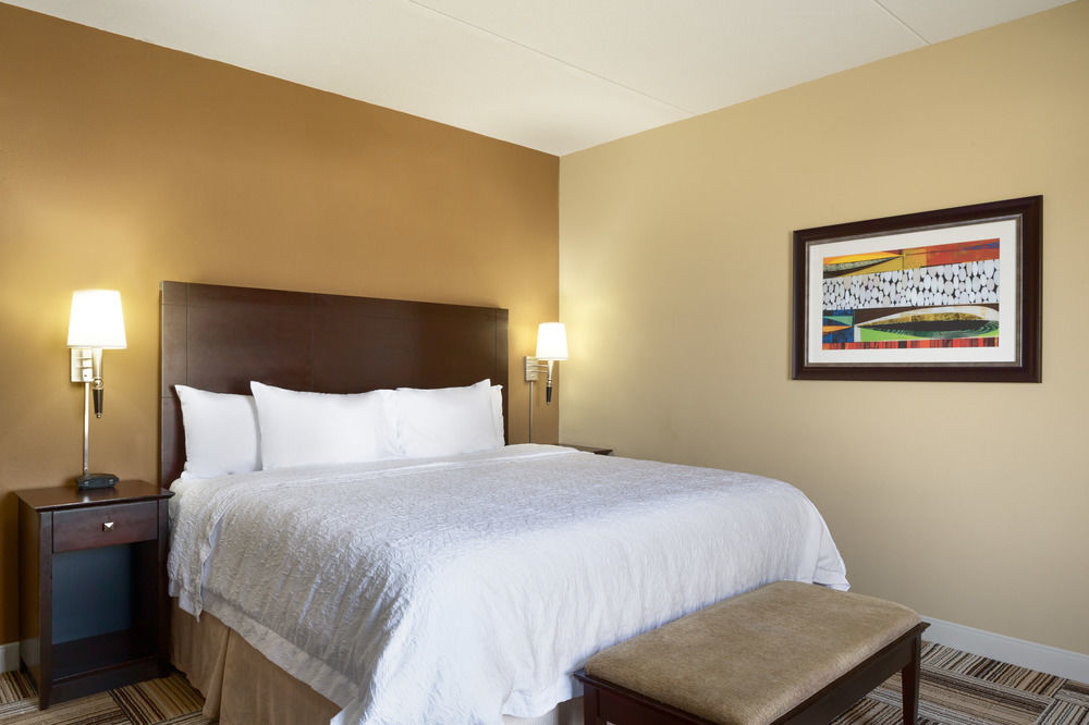 Hampton Inn & Suites Birmingham Airport Area Irondale Eksteriør billede
