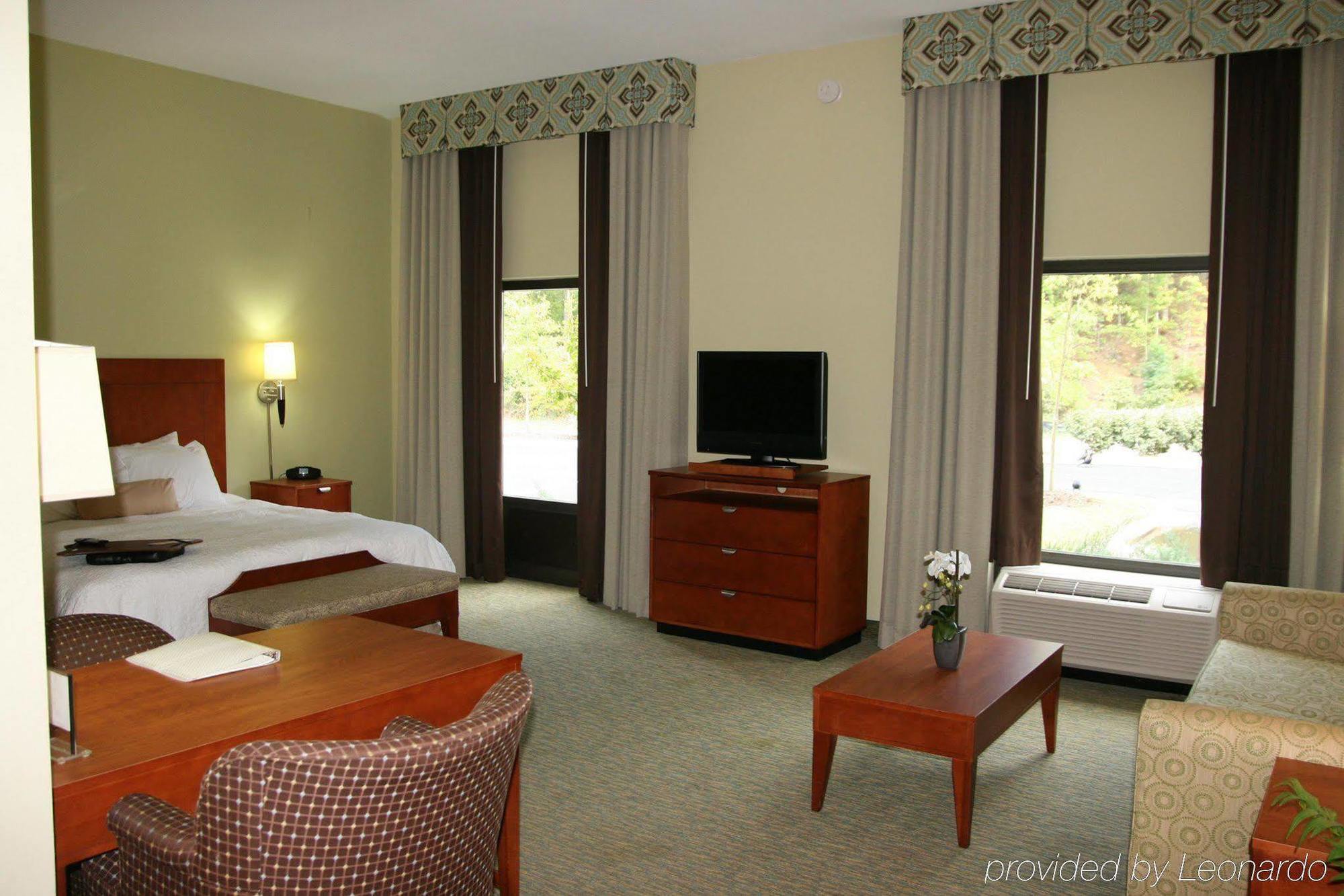 Hampton Inn & Suites Birmingham Airport Area Irondale Værelse billede