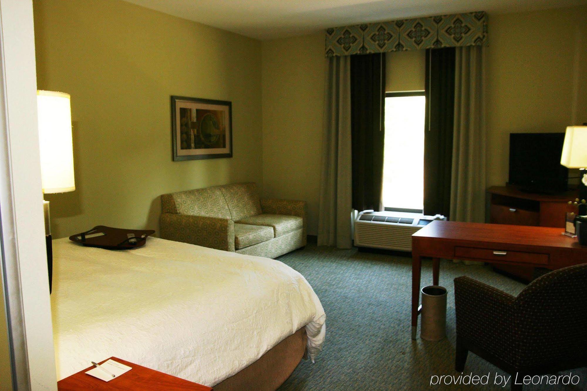Hampton Inn & Suites Birmingham Airport Area Irondale Værelse billede