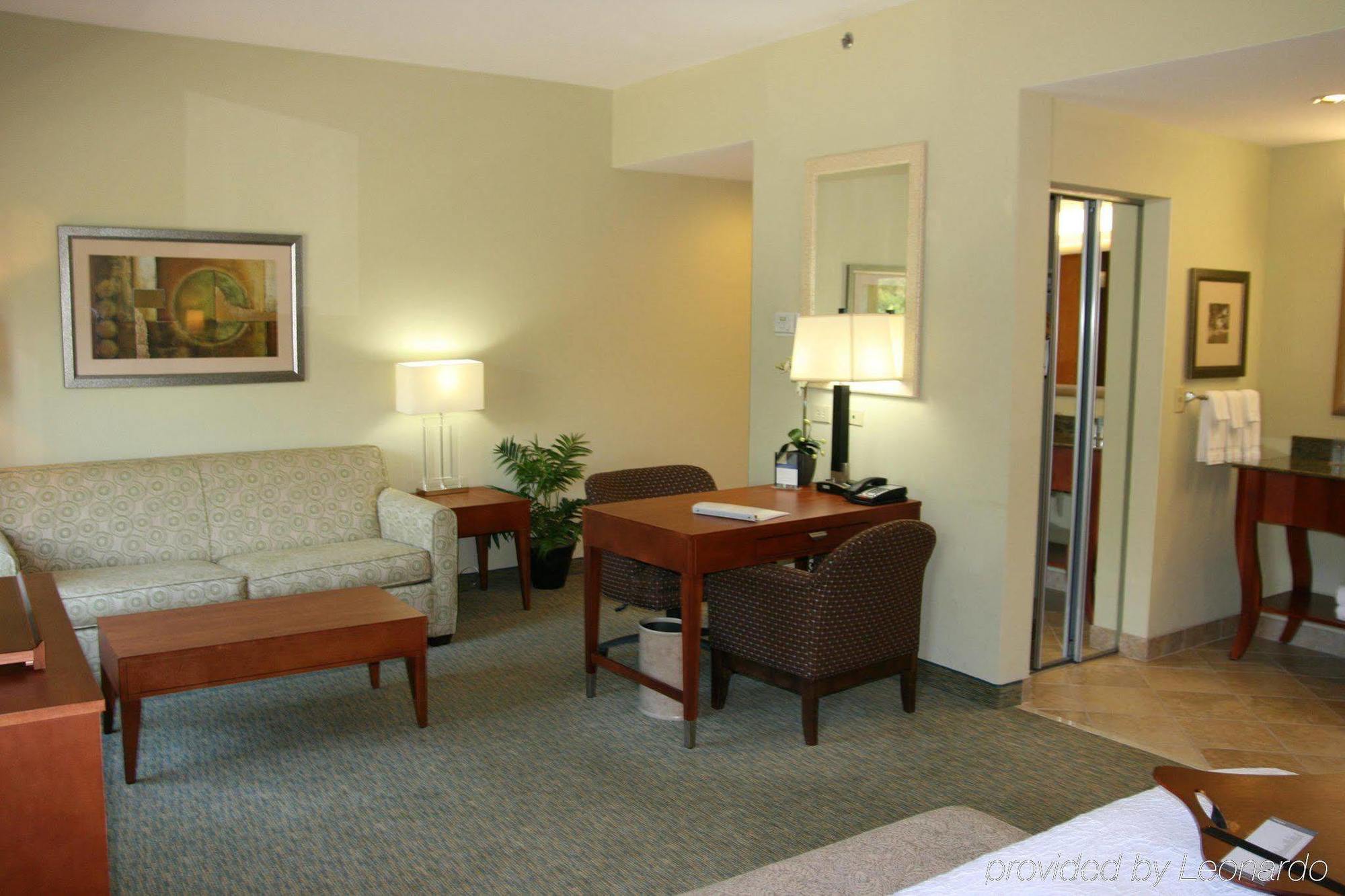 Hampton Inn & Suites Birmingham Airport Area Irondale Værelse billede